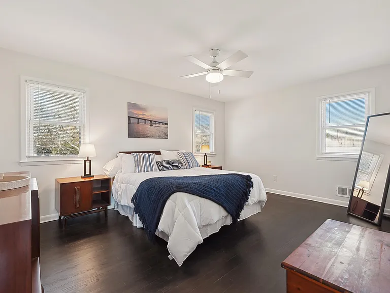 36 Nautilus Dr — Photo 7
