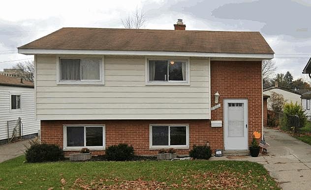 1st image of 27092 Park Ct