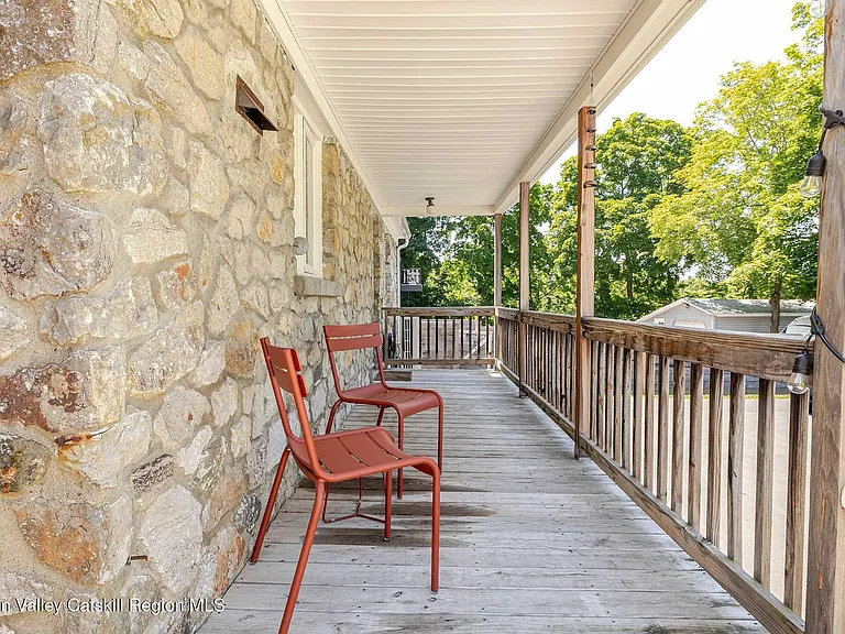 37 Harry Howard Ave — Photo 23