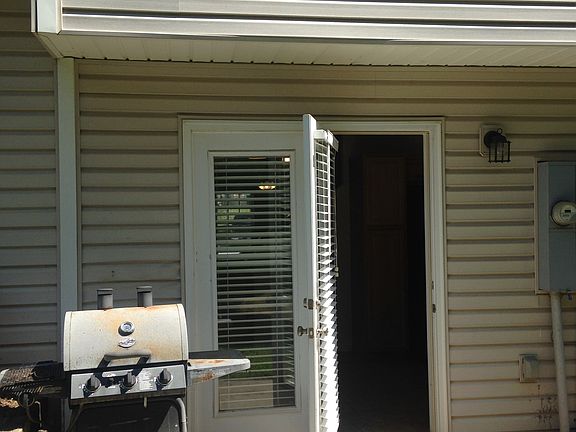 Back Yard - Gas Grill