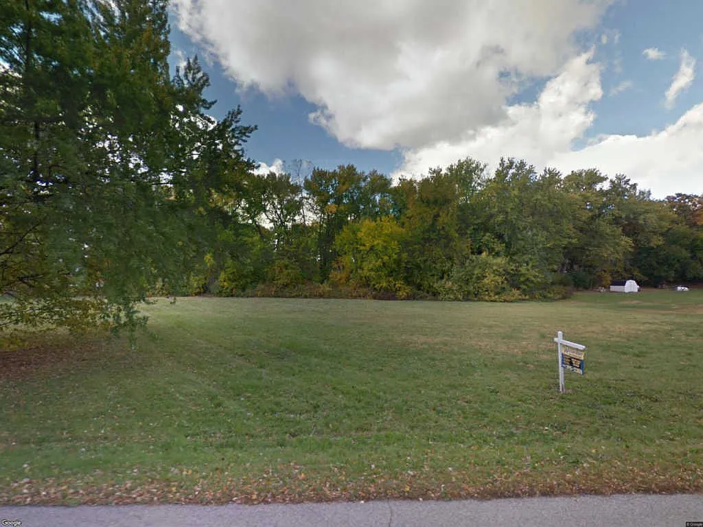 2811 N Bayview Ln photo 1