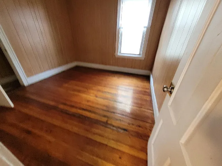 166 Wood St #2 — Photo 7
