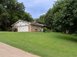 2900 W Wildwood Dr, Pauls Valley, OK 73075