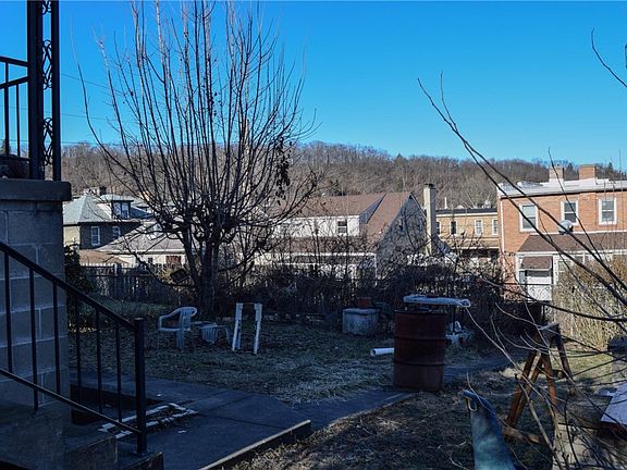 2nd image of 908 Liberty St