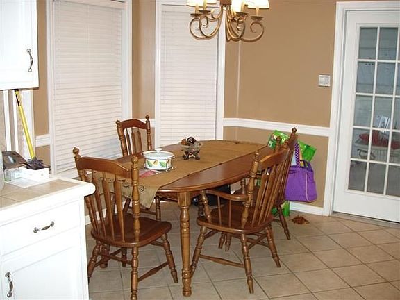 3rd image of 312 Timberwood Dr #5