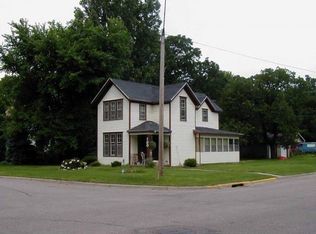 700 1/2 3rd St W, Hastings, MN 55033