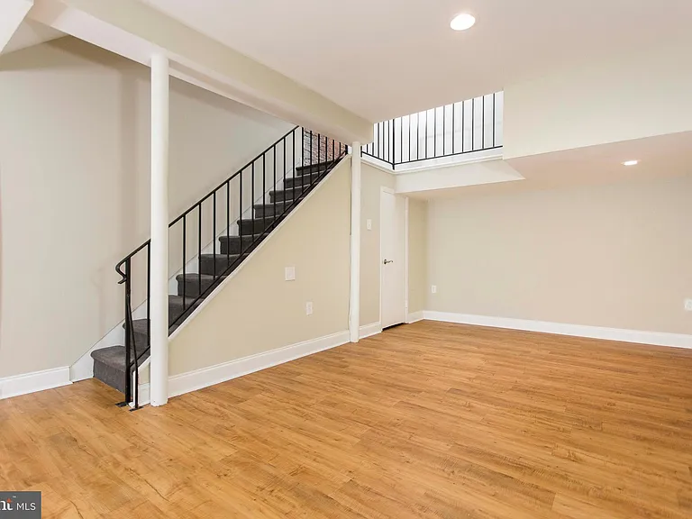 2031-5 South St #121 — Photo 20