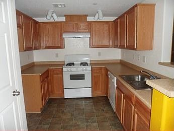 5th image of 6868 Sky Pointe Dr Unit 1071