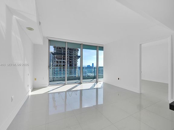 2nd image of 92 SW 3rd St APT 3904