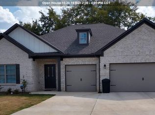 5454 Cedar Creek Dr, Bessemer, AL 35022