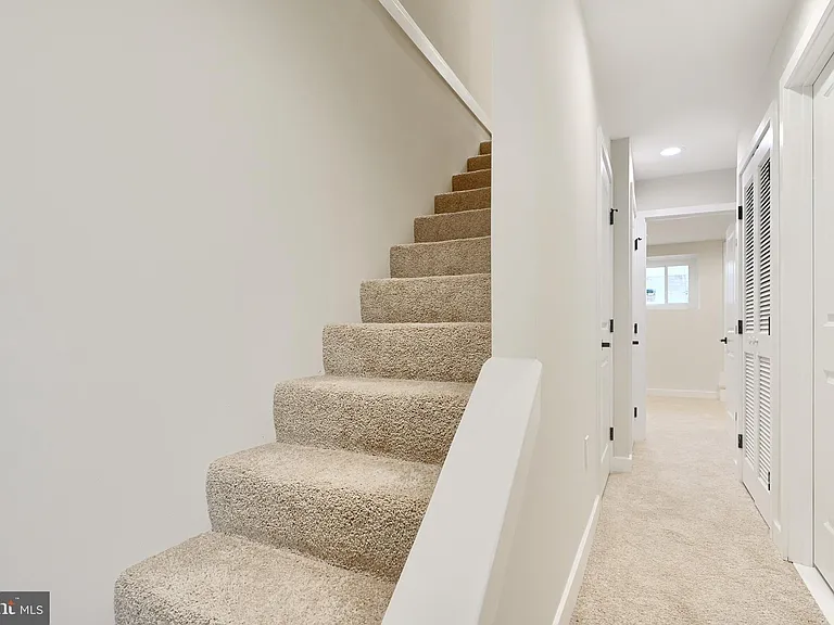 602 S Streeper St — Photo 27