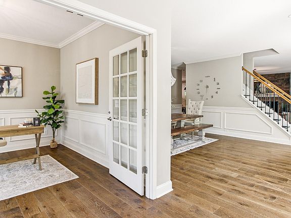4th image of 12644 Hartsfield Ln