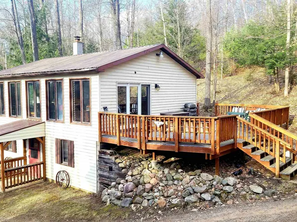 N20723 Oneonta Dr, Fence, WI 54120