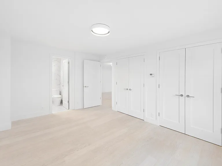 920 Park Ave #12B — Photo 10