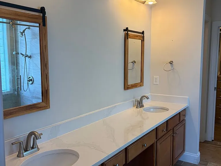 125 Gramercy Ct — Photo 28
