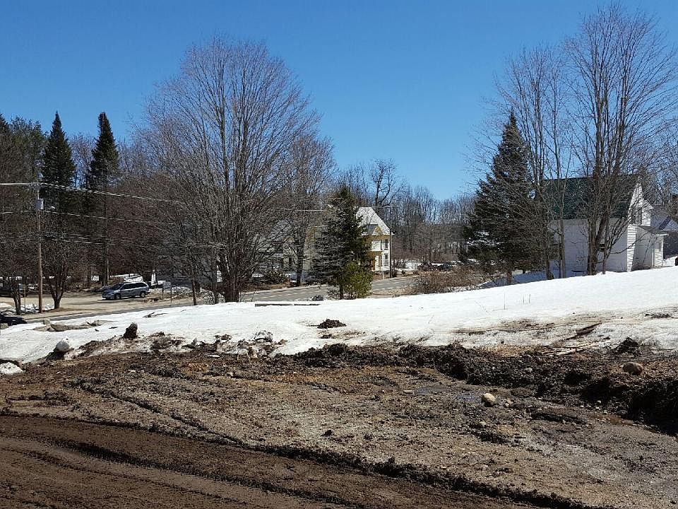 2nd image of 51 Turner St
