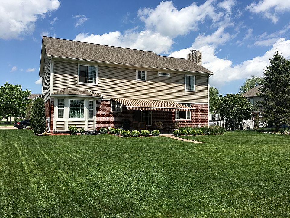 2nd image of 25025 Oak Ct #69