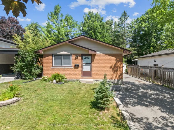 1612 Cherryhill Rd, Peterborough, ON K9K 1A8