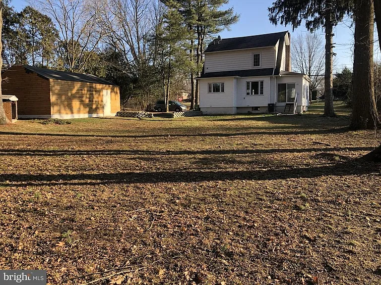 329 Browning Ln — Photo 32