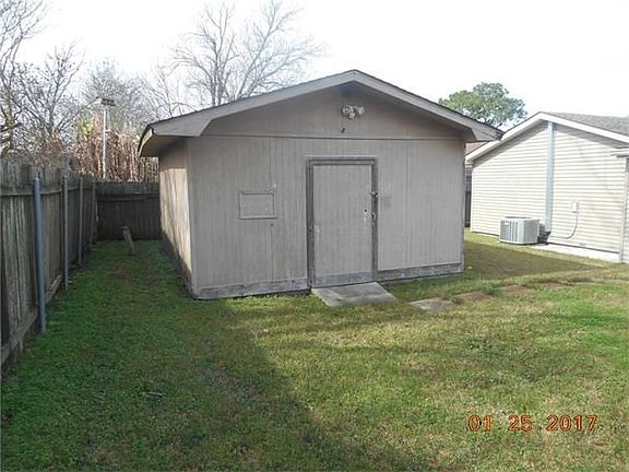 5th image of 2212 Northbrook Dr