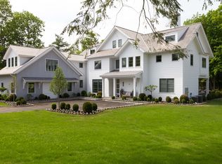 34 High Point Rd, Westport, CT 06880