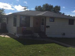 903 10th Ave N, Glasgow, MT 59230