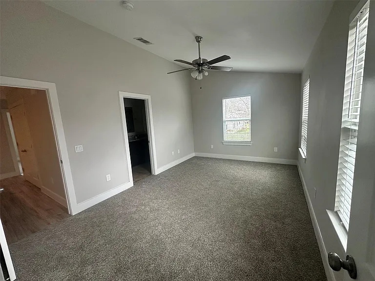 813 Northington St #A — Photo 11