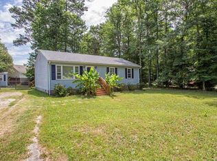 20325 Halloway Ave, South Chesterfield, VA 23803