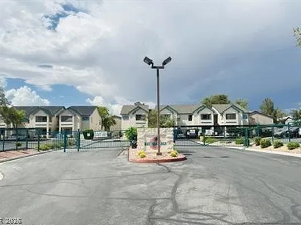 5251 Lindell Rd, Las Vegas, NV