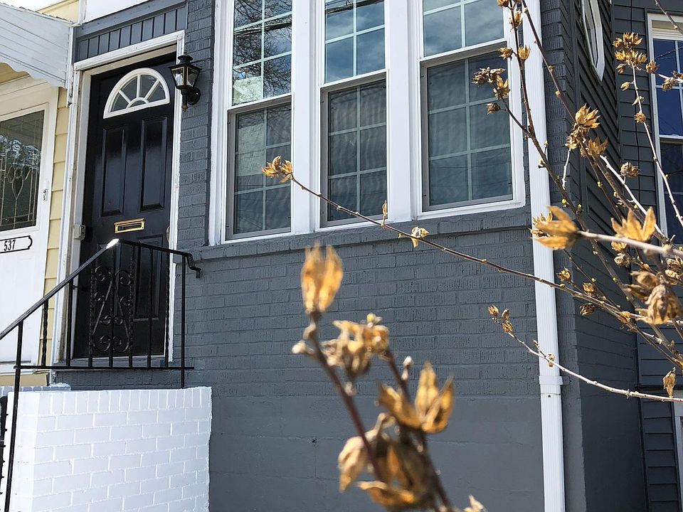 1st image of 537 1/2 Avenue E
