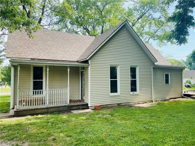 324 S 1st St, Odessa, MO, 64076