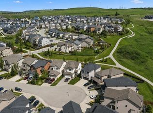 161 NW Heritage Bay, Cochrane, AB T4C0L5