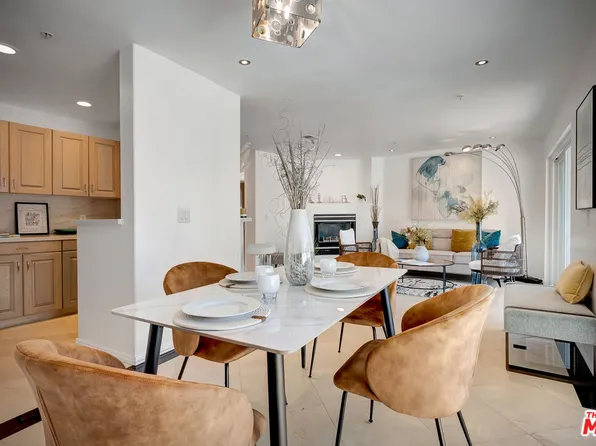 650 Kelton Ave APT 301, Los Angeles, CA 90024