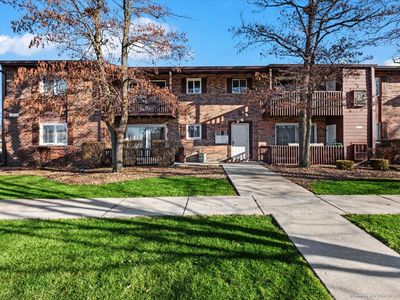 6770 181st St #1412, Tinley Park, IL, 60477
