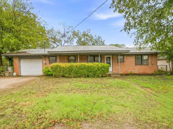 403 S Hamilton, Iredell, TX 76649