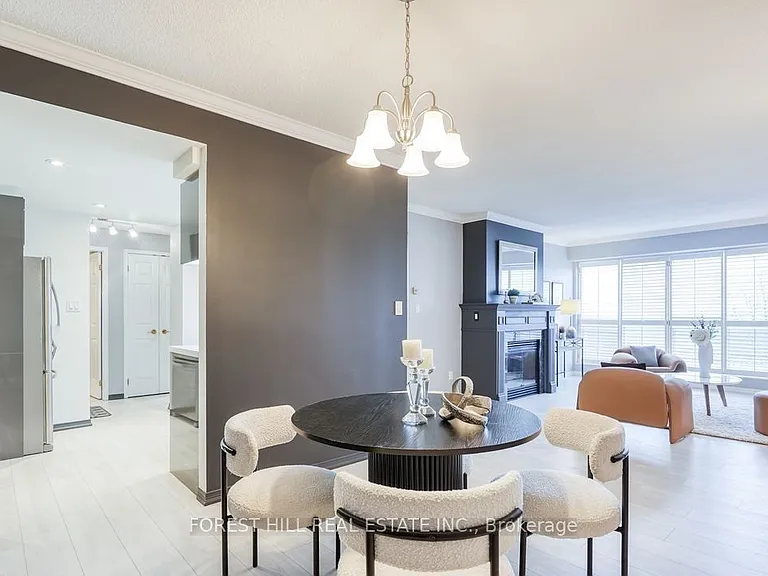 1818 Bayview Ave #704 — Photo 16