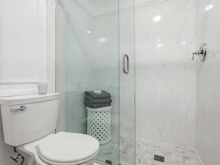3407 Huxley St — Photo 8