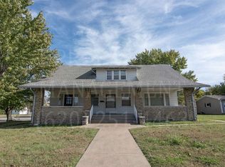 501 S Willow St, Coffeyville, KS 67337