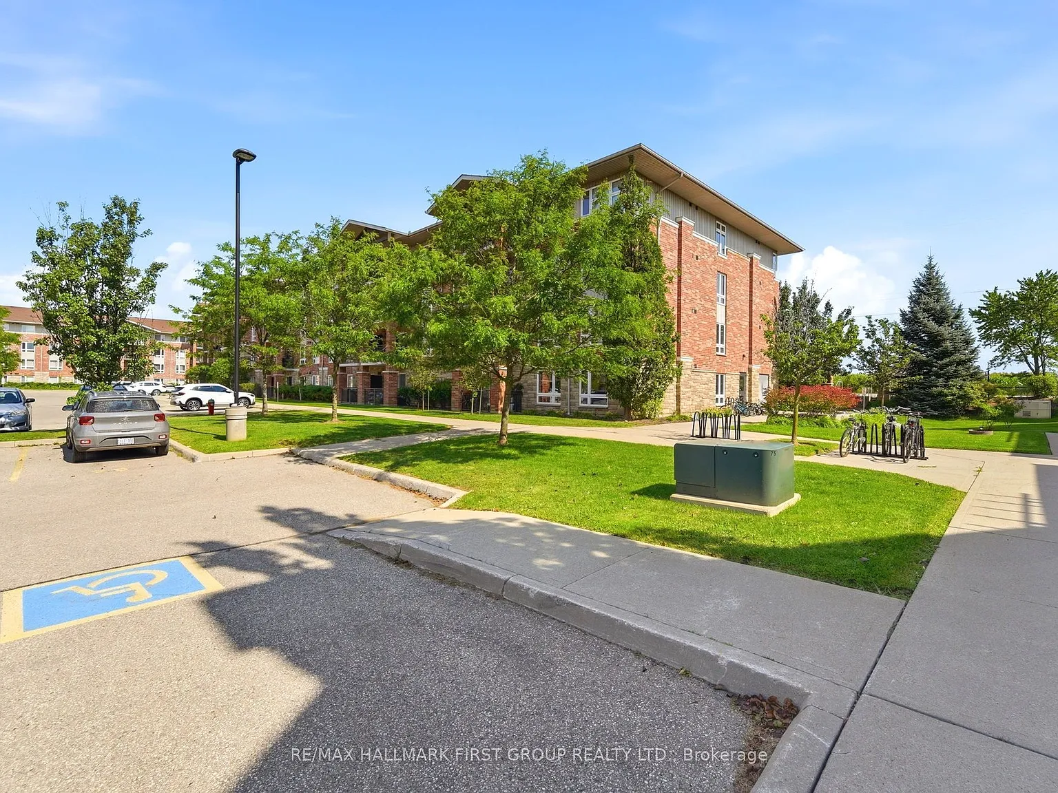 2 bed, $2,150 — Photo 2