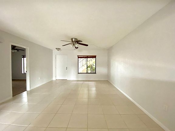 4th image of 200 International Dr APT 403