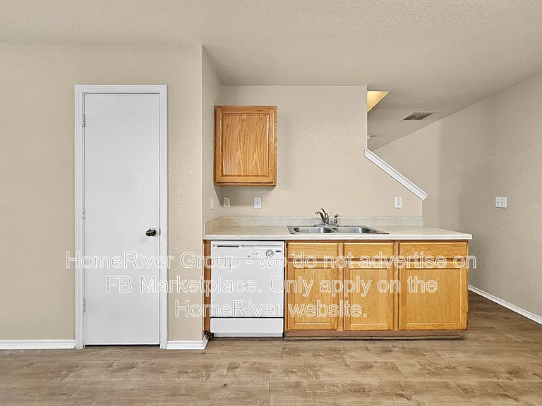 8314 Steep Valley — Photo 7