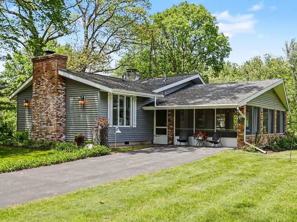 688 N Airport Rd, Hastings, MI 49058