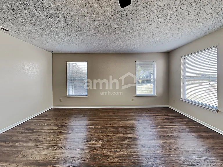 8629 Blooming Grove Dr — Photo 14