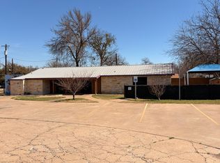 515 W Bridge St, Granbury, TX 76048