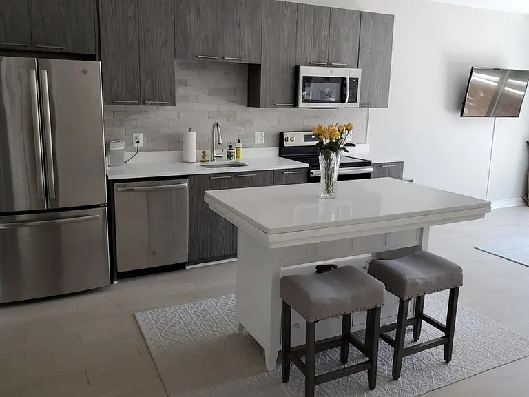 989 S Buchanan St #211 — Photo 1