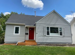 3221 4th St, Ankeny, IA 50313
