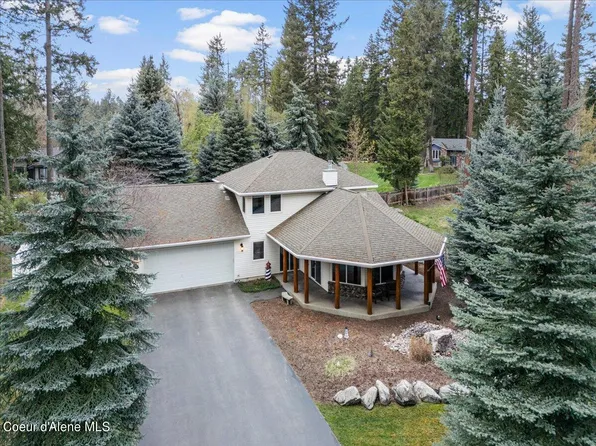 10617 N Lakeview Dr, Hayden Lake, ID 83835