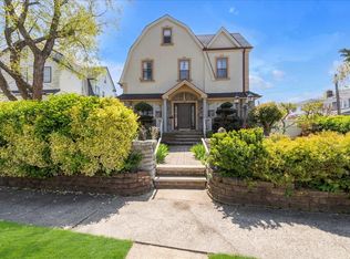 217-02 Corbett Rd, Flushing, NY 11361