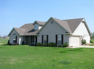 18105 Quail Creek Rd, Claremore, OK 74017