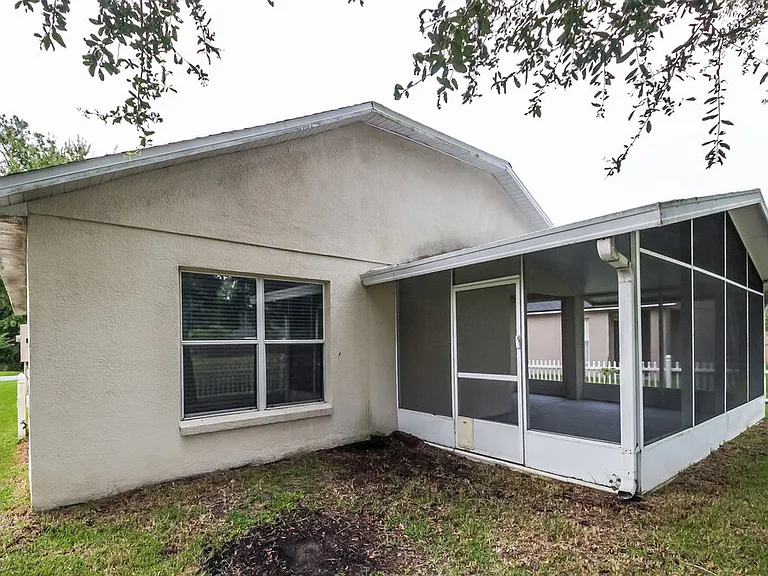 13918 Valleybrooke Ln — Photo 15